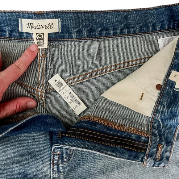 NWT! Madewell Relaxed Denim Shorts, Size 32 US 14 - Picture 2 of 7